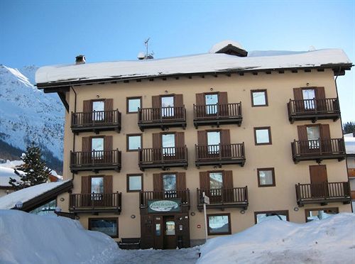 Hotel Du Glacier La Thuile Buitenkant foto